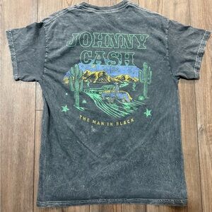 Johnny Cash The Man in Black Graphic Tee Medium Faded Band Shirt